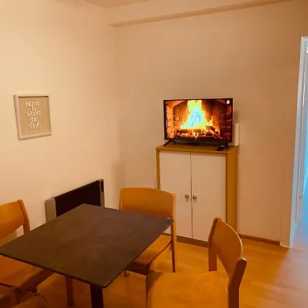 Felix Living 6, Monteurwohnung, 3 Zimmer, Getrennte Betten, Balkon, Parkplatz Appartamento Salzweg