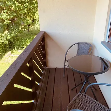 Appartement Felix Living 6, Monteurwohnung, 3 Zimmer, Getrennte Betten, Balkon, Parkplatz Salzweg