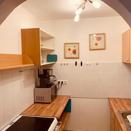 Felix Living 6, Monteurwohnung, 3 Zimmer, Getrennte Betten, Balkon, Parkplatz * Salzweg